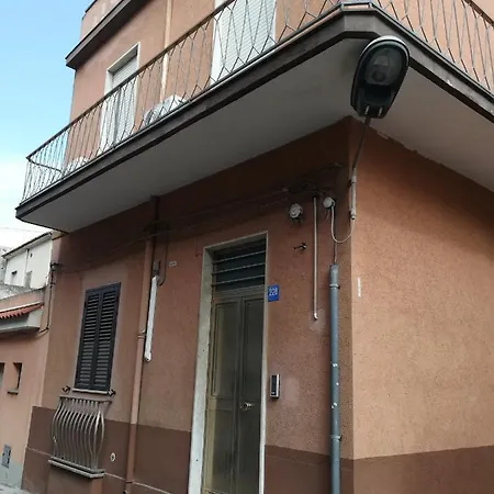 בית נופש Casa Vacanze Cloe Big *